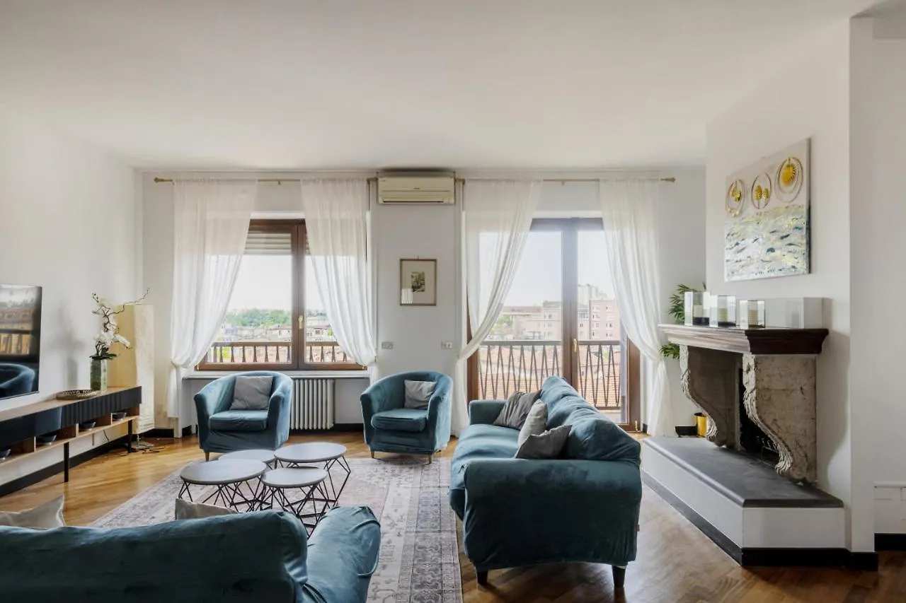 Easylife - Elegante Attico 2 Min Da Parco Sempione Apartment Milan 0*,  Italy