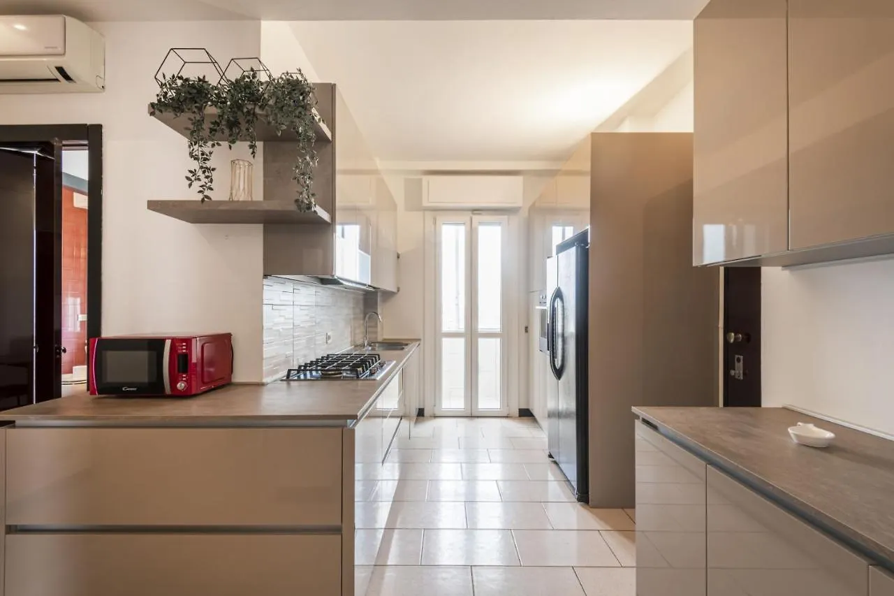 Easylife - Elegante Attico 2 Min Da Parco Sempione Apartment Milan Italy