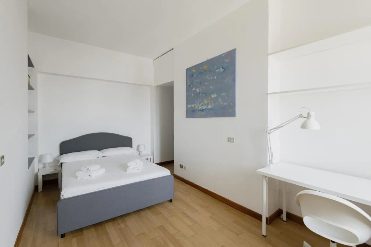 Easylife - Elegante Attico 2 Min Da Parco Sempione Apartment Milan 0*,  Italy